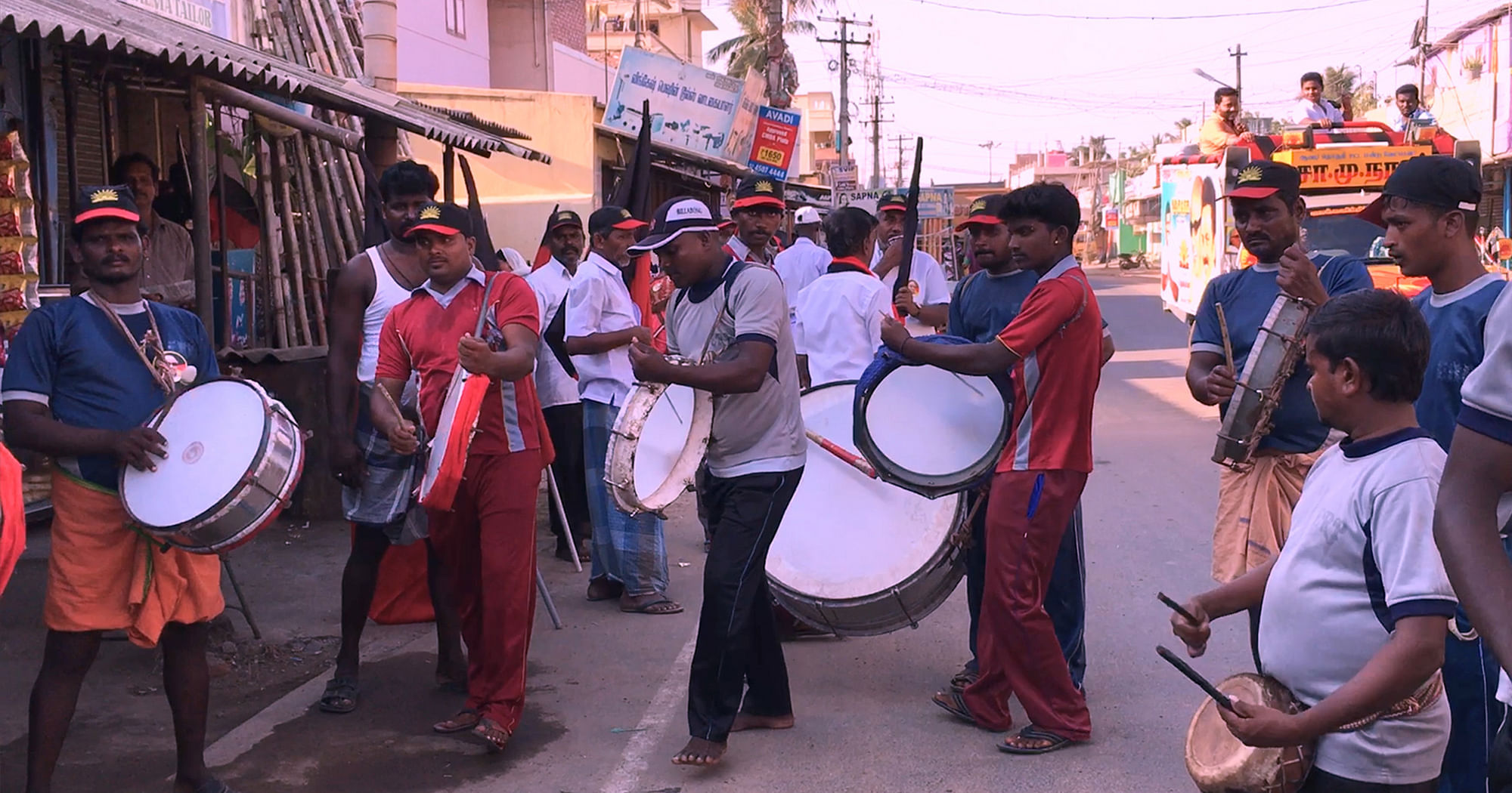 the-drummers-who-give-tamil-nadu-s-election-its-rhythm